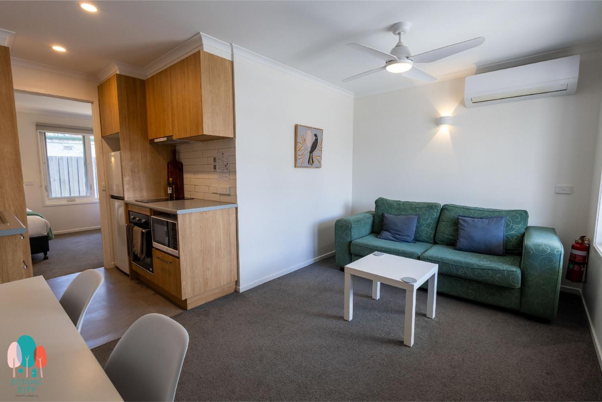 ווארנאמבול Botanic Apartments מראה חיצוני תמונה